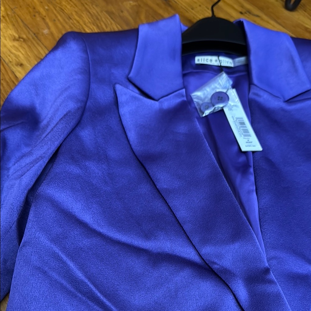Alice + Olivia Purple Lightweight Jacket with Glossy Sheen - Picture 6 of 10